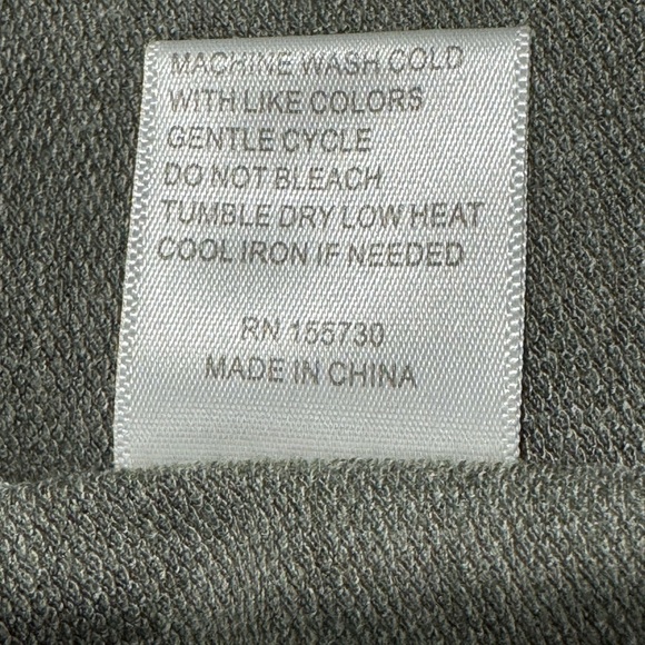 NEW Jane and Delancey Camo T-shirt Size S - Picture 7 of 8